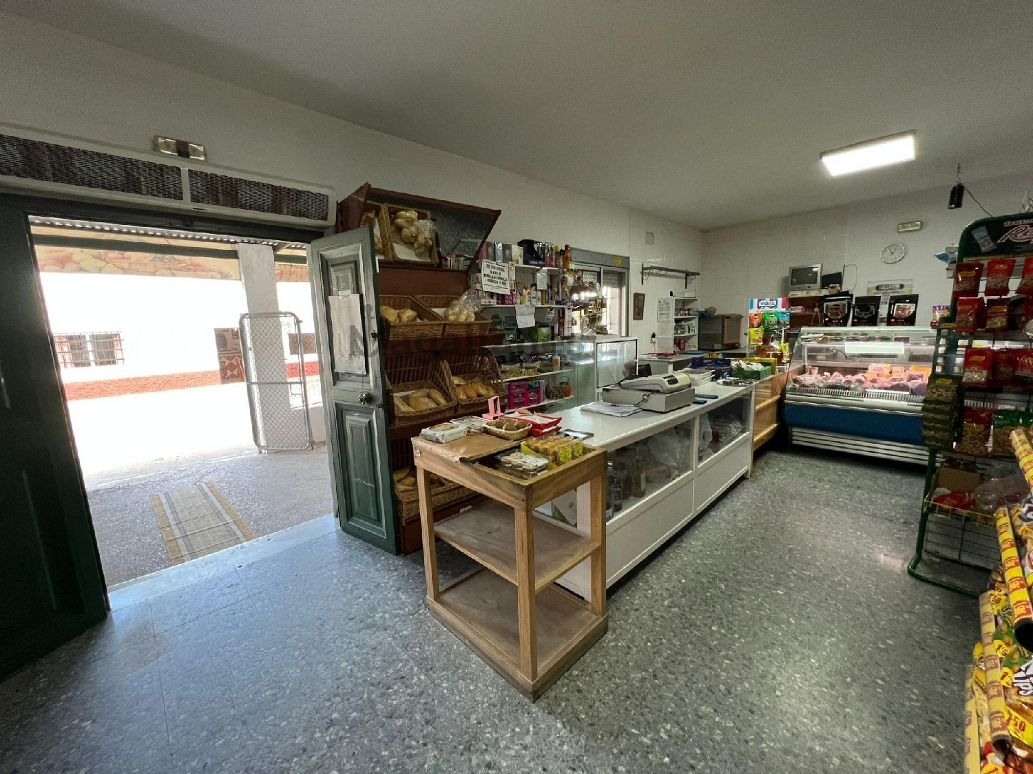  en venta local Chipiona Costa Noroeste 7