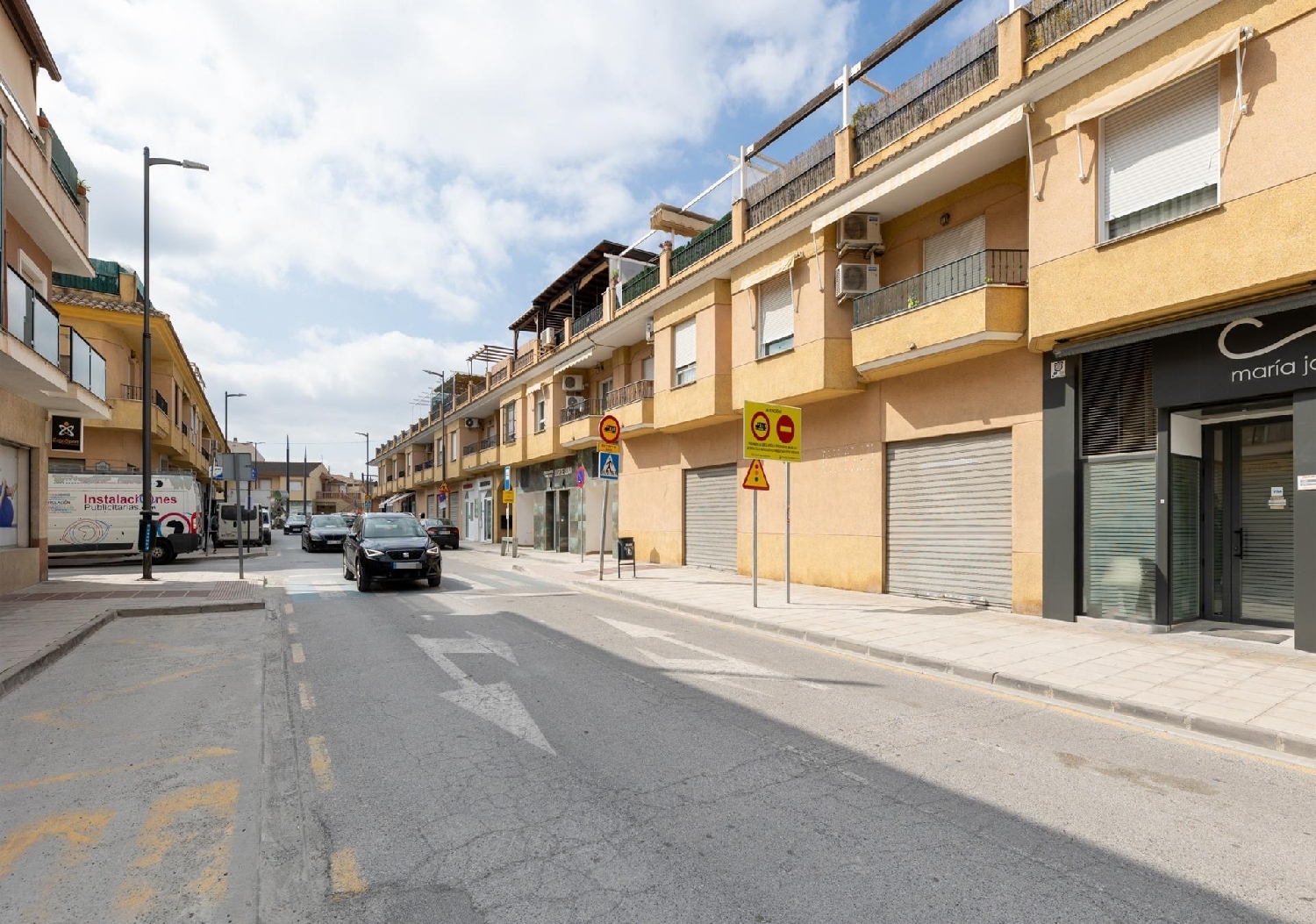 for sale commercial premise Churriana De La Vega Vega De Granada 2