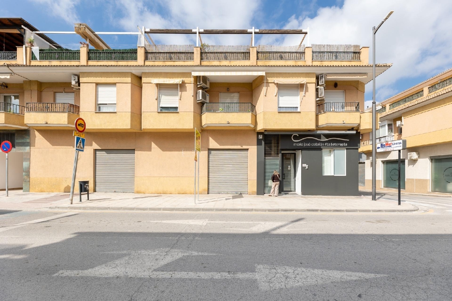 for sale commercial premise Churriana De La Vega Vega De Granada 1