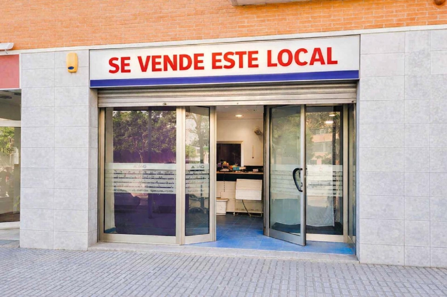 en venta local Cimadevila Arzúa 3