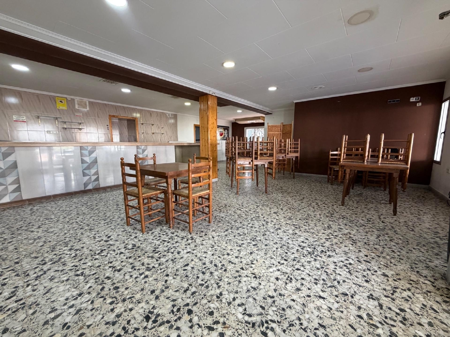  till salu lokal Domeño Serranos (Los) 4