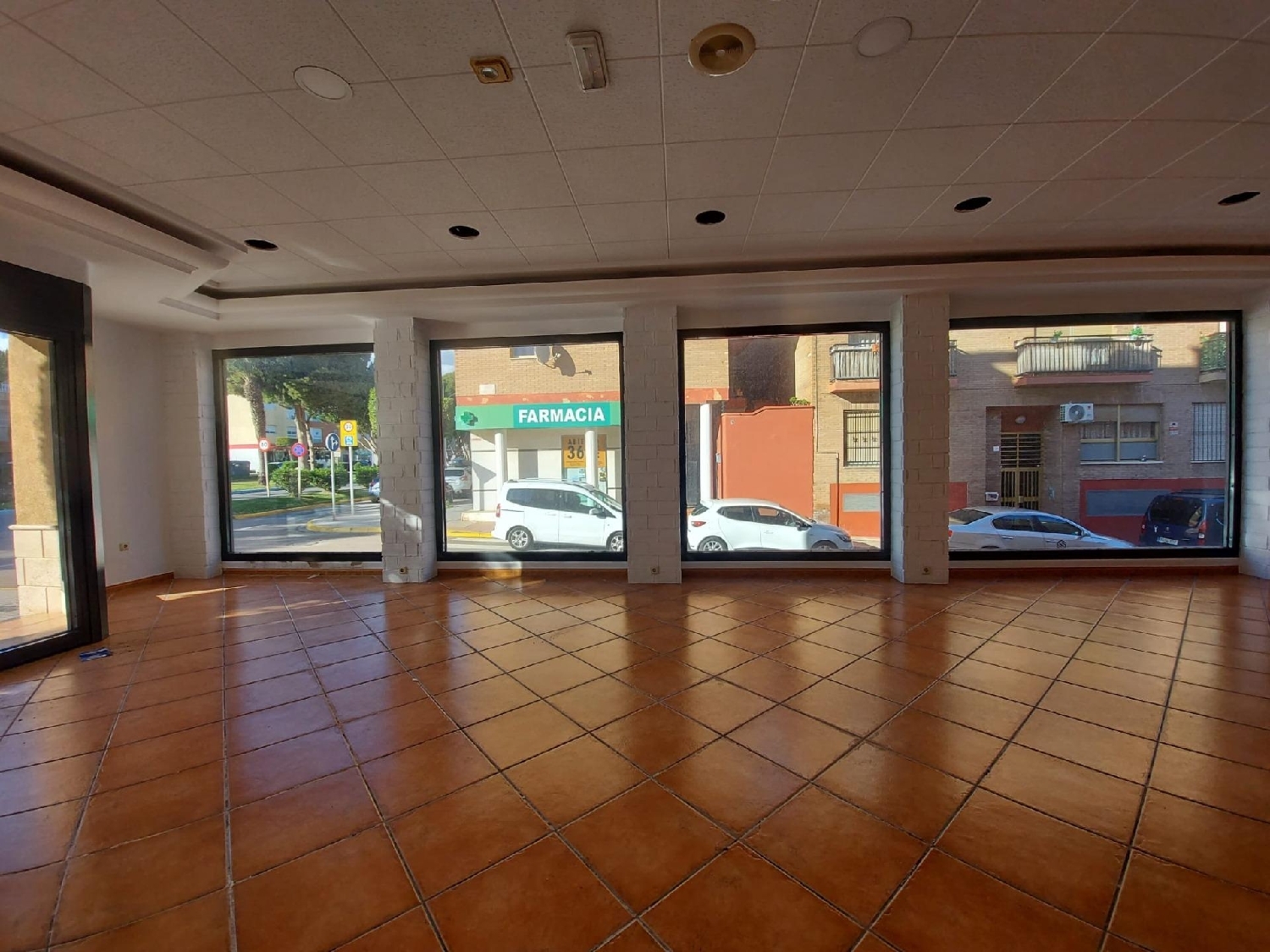  en venta local El Ejido Poniente Almeriense 4