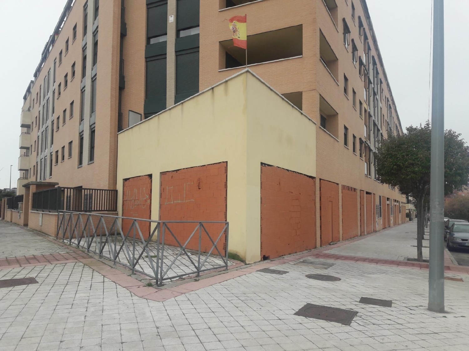  te koop bedrijfsruimte Fuenlabrada Sierra De Alcaraz 2