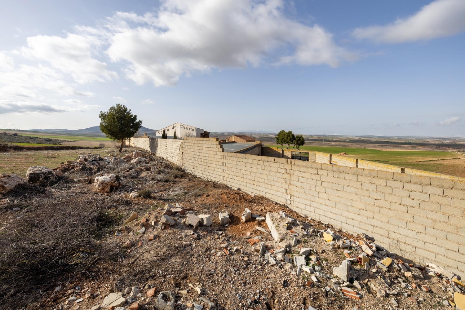  for sale commercial premise Huélago Accitania 7