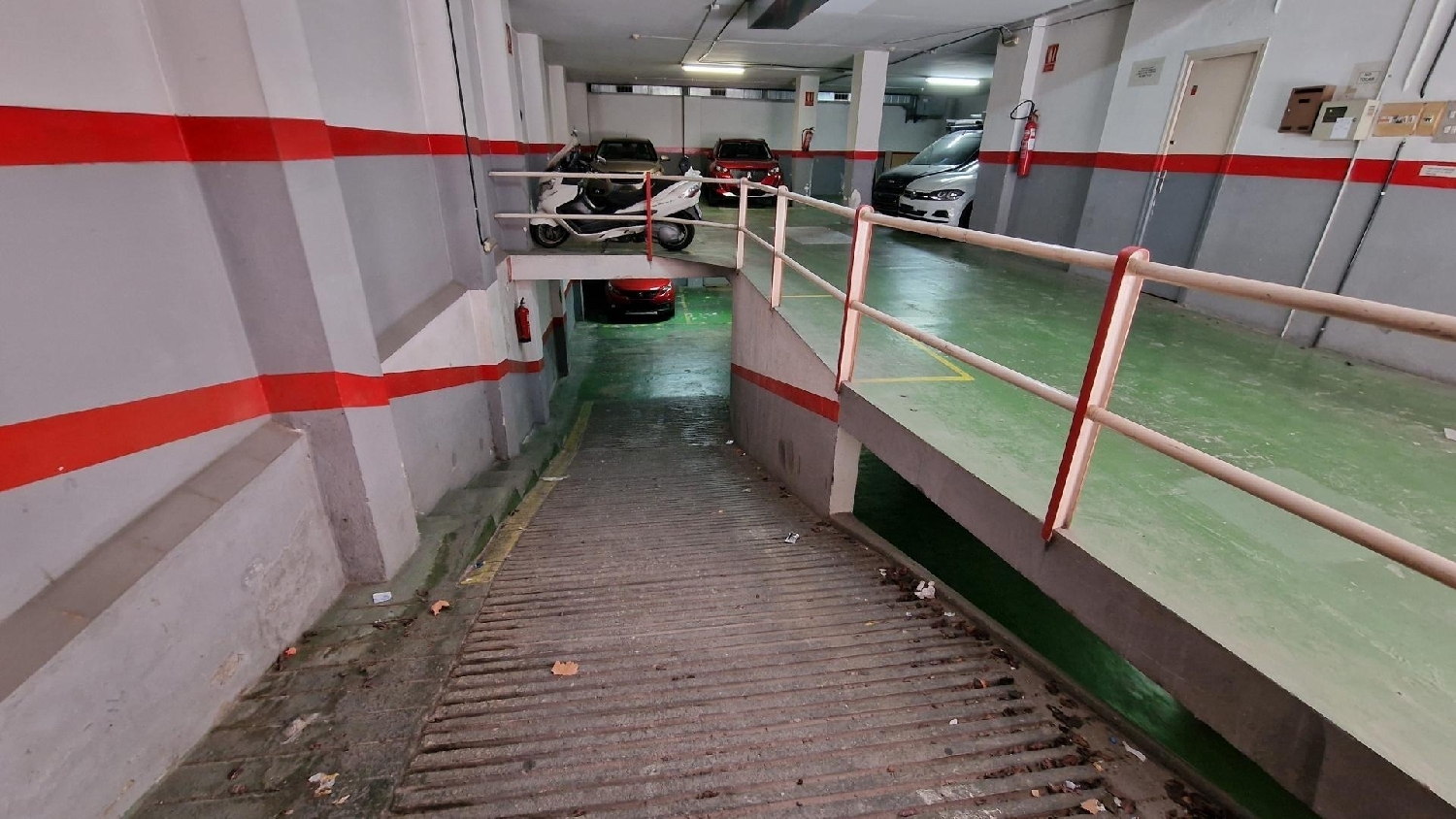 till salu lokal L'hospitalet De Llobregat Centre Barcelonès 5