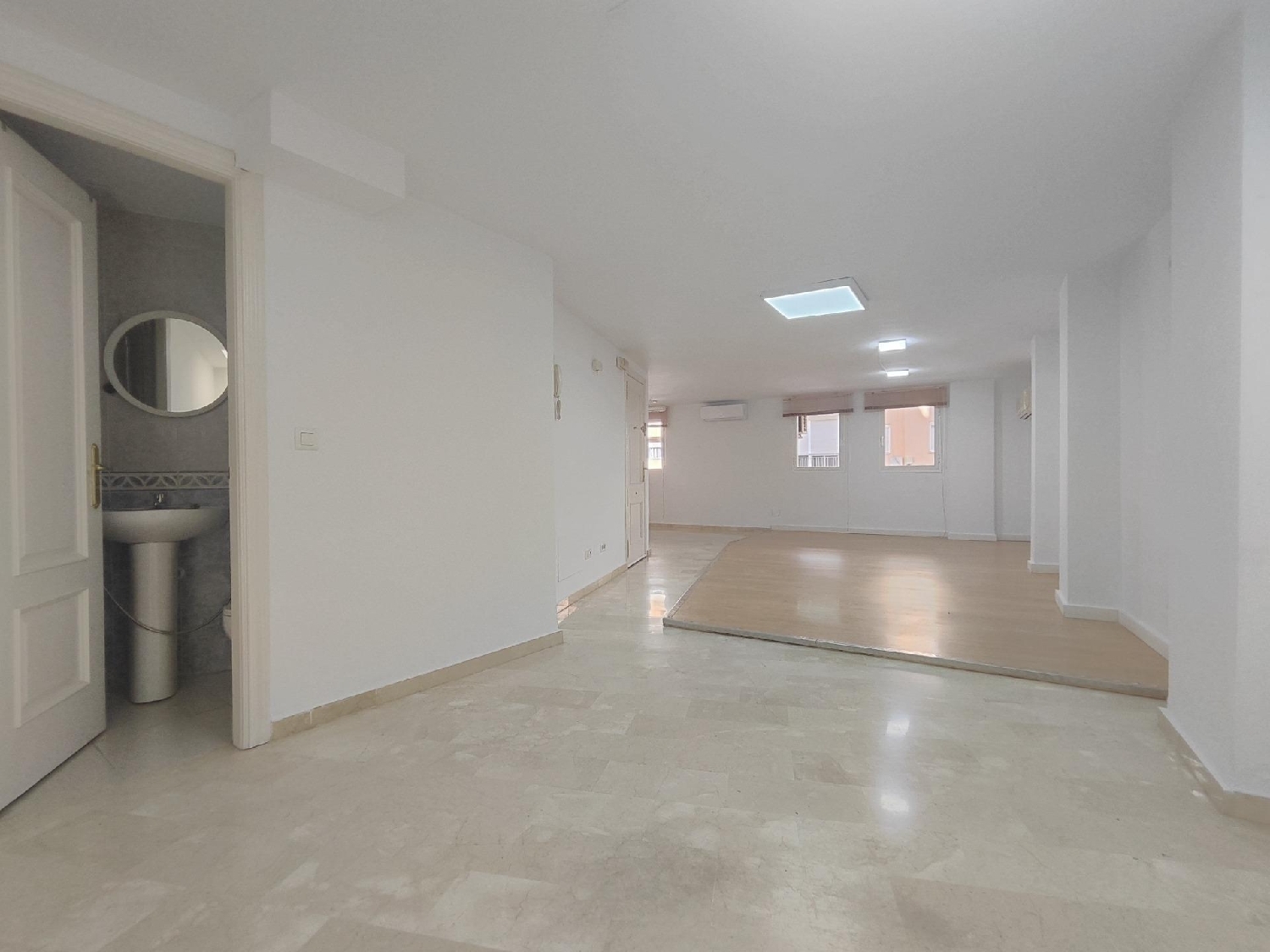  te koop bedrijfsruimte Málaga Del Fresno Campiña 4