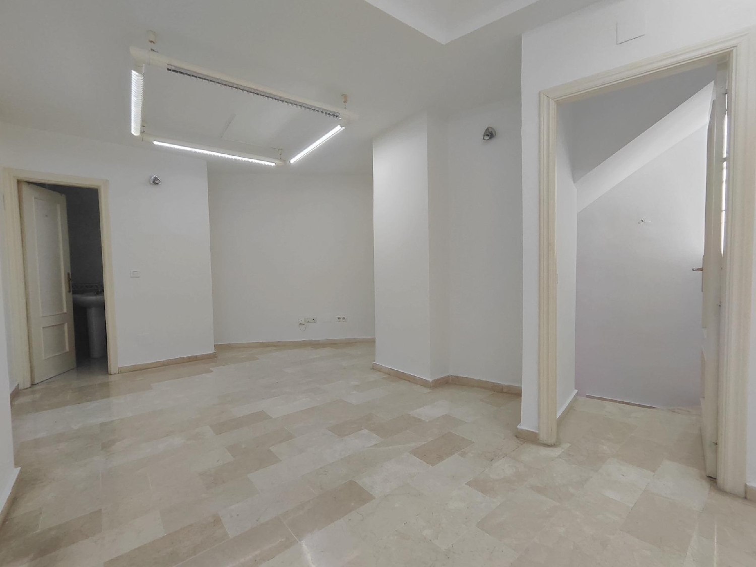  te koop bedrijfsruimte Málaga Del Fresno Campiña 7