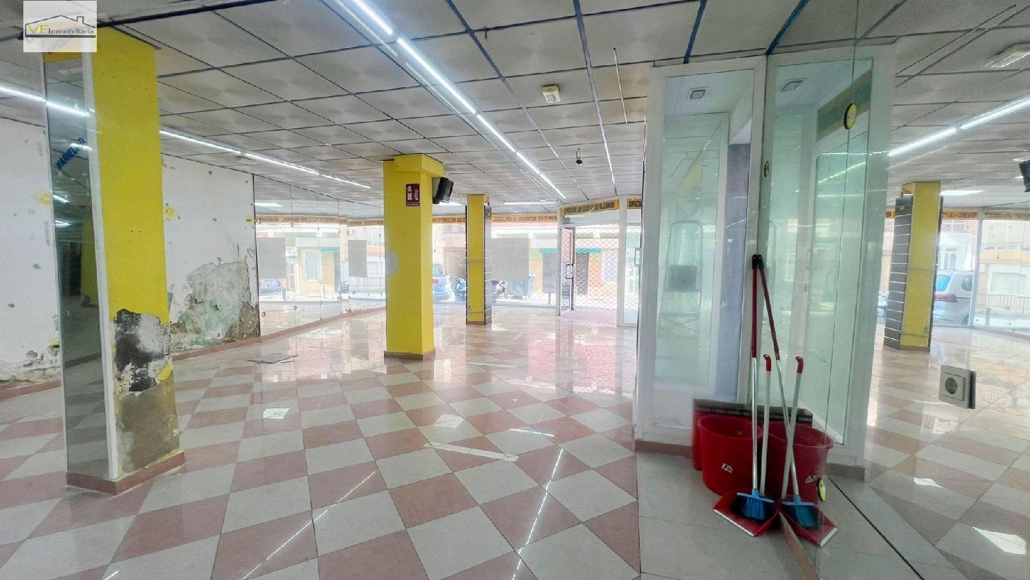  for sale commercial premise Málaga Del Fresno Campiña 5