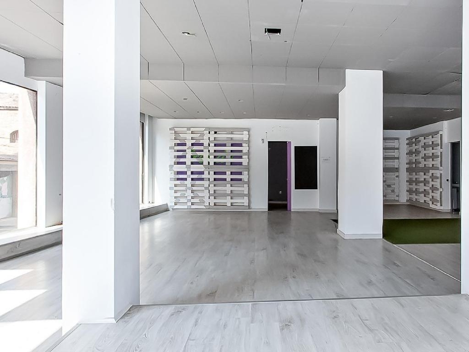 à vendre local commercial Manresa Bages 5