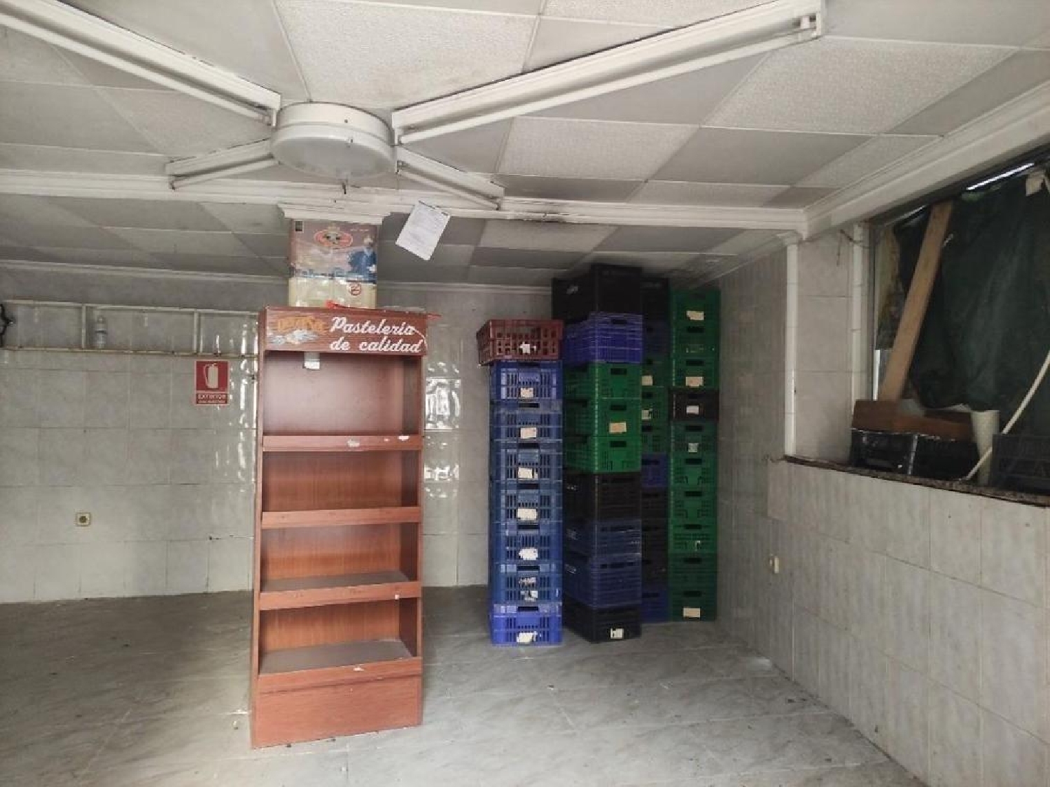  till salu lokal Manresa Bages 2