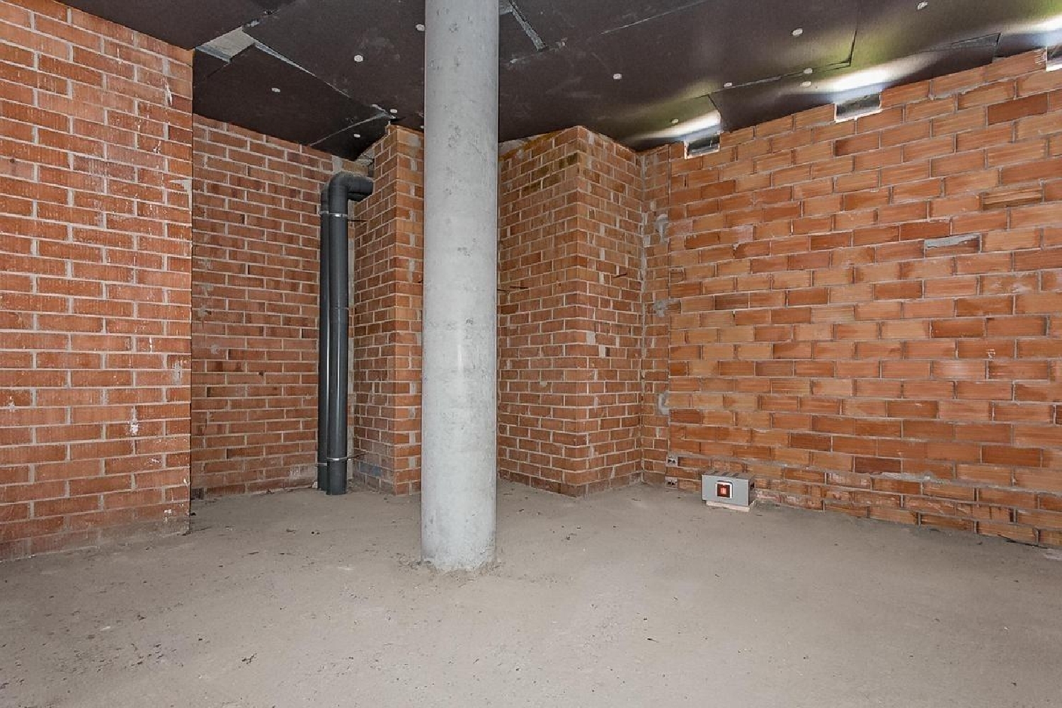  till salu lokal Manresa Bages 5