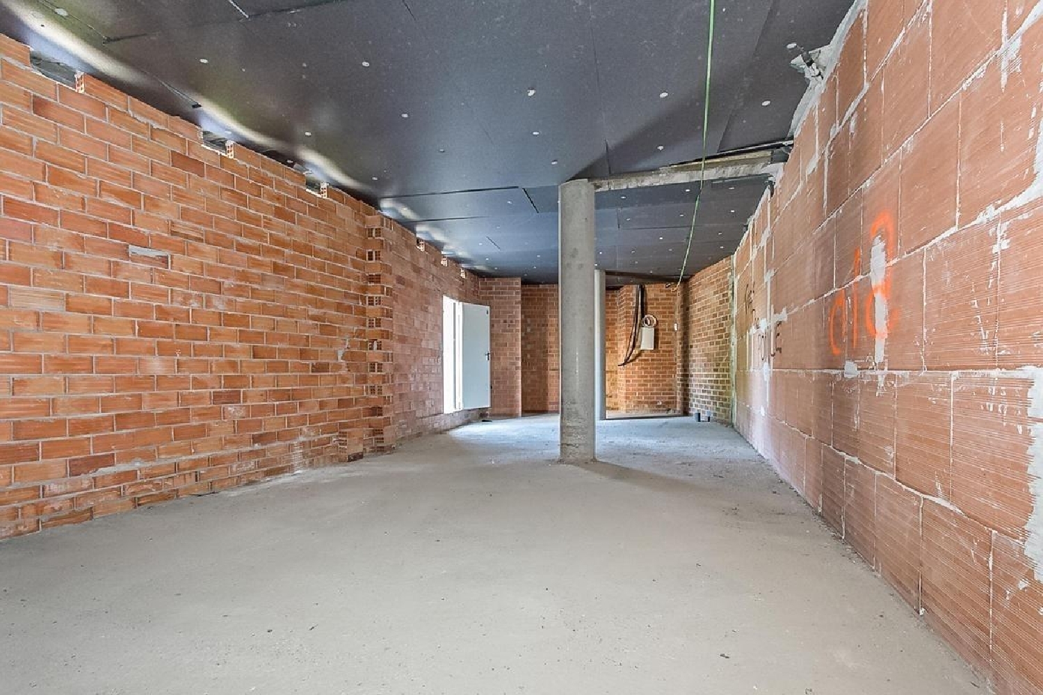  till salu lokal Manresa Bages 3