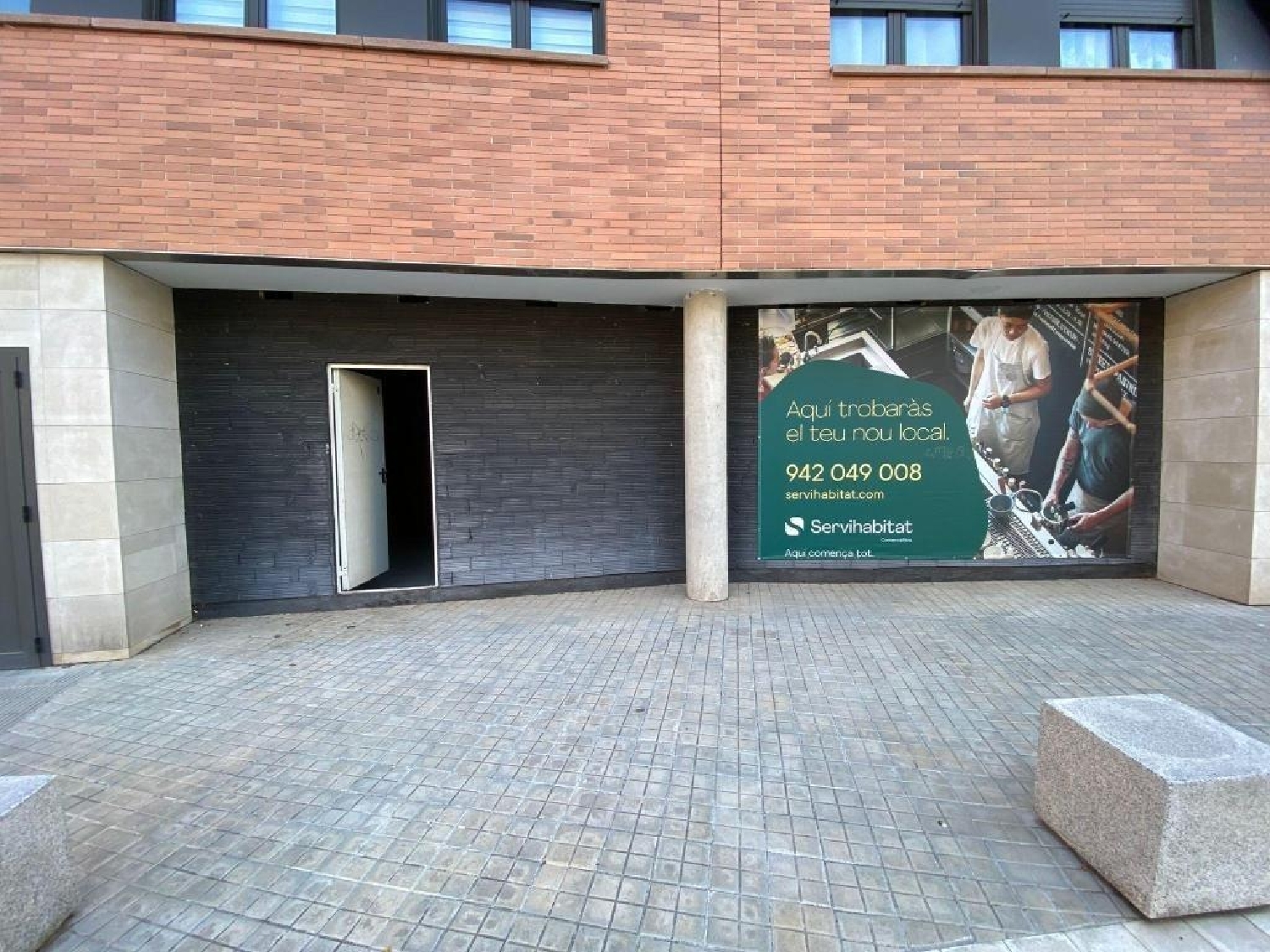  till salu lokal Manresa Bages 1