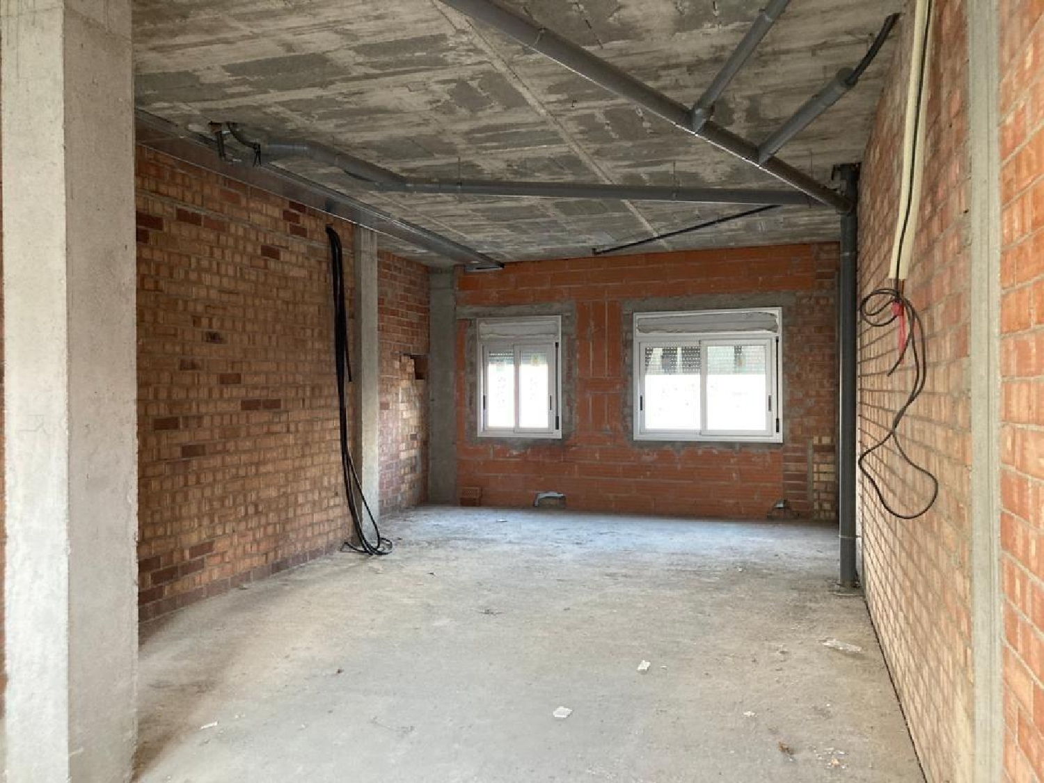 till salu lokal Manresa Bages 3