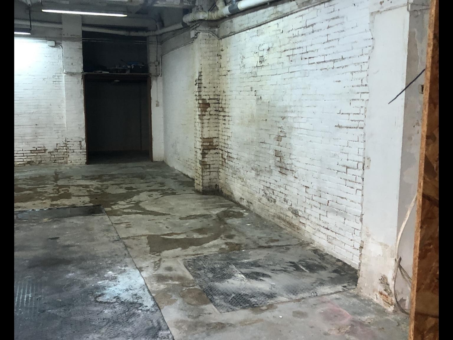  till salu lokal Manresa Bages 4