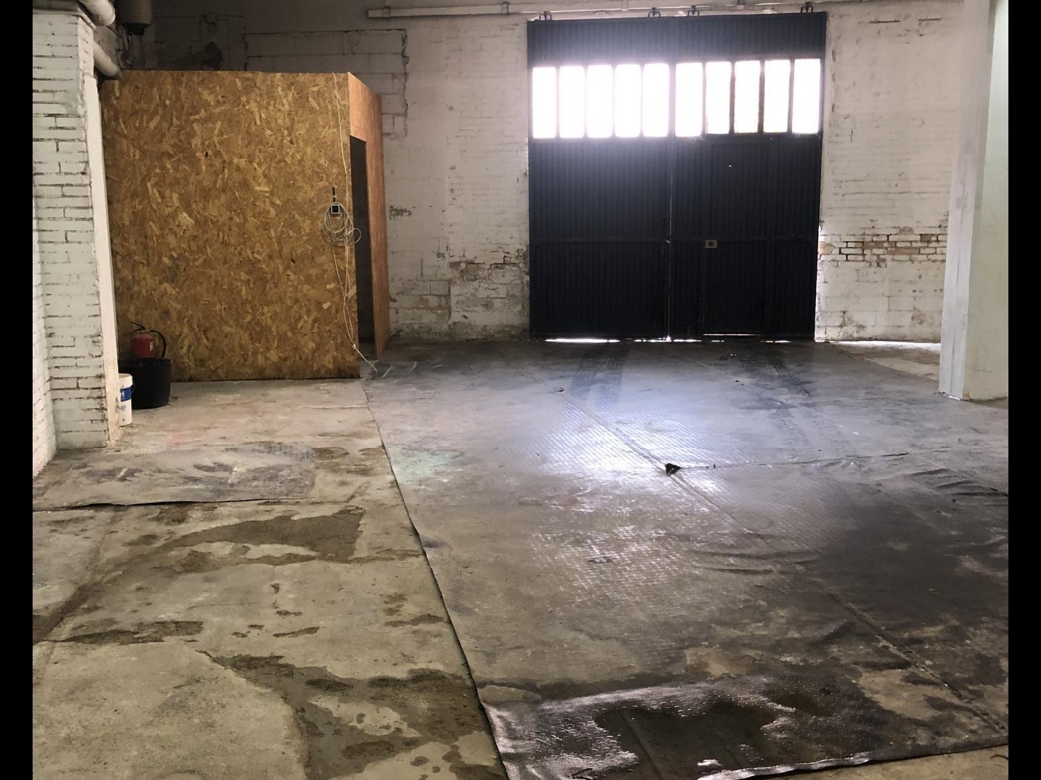  till salu lokal Manresa Bages 8