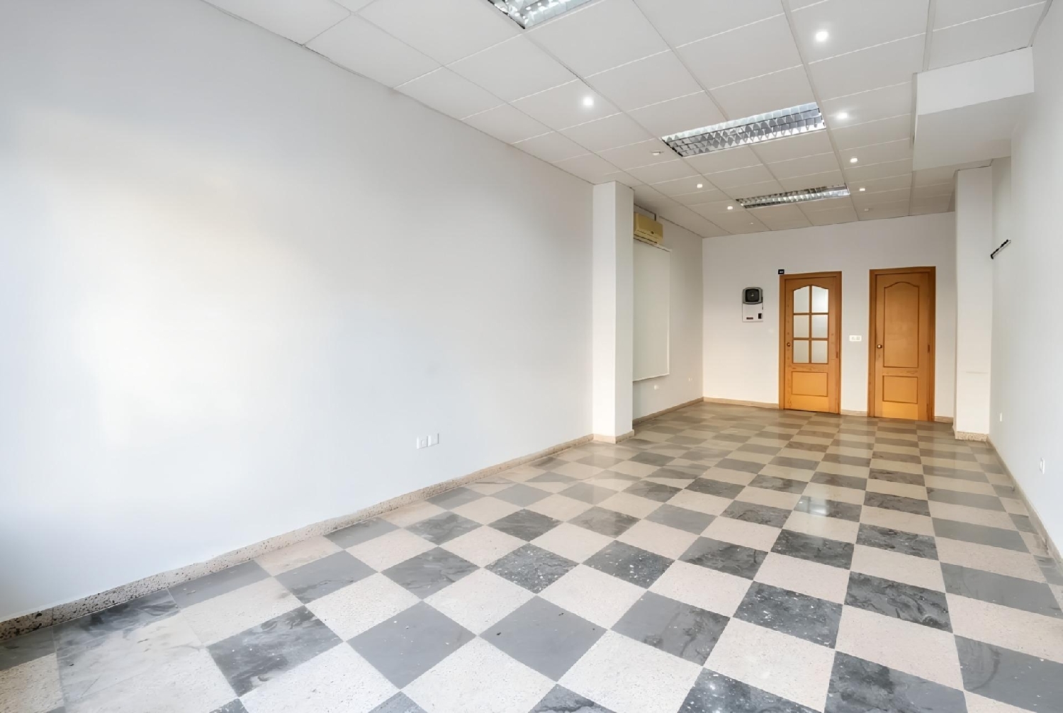  en venta local Motril Costa Tropical 3