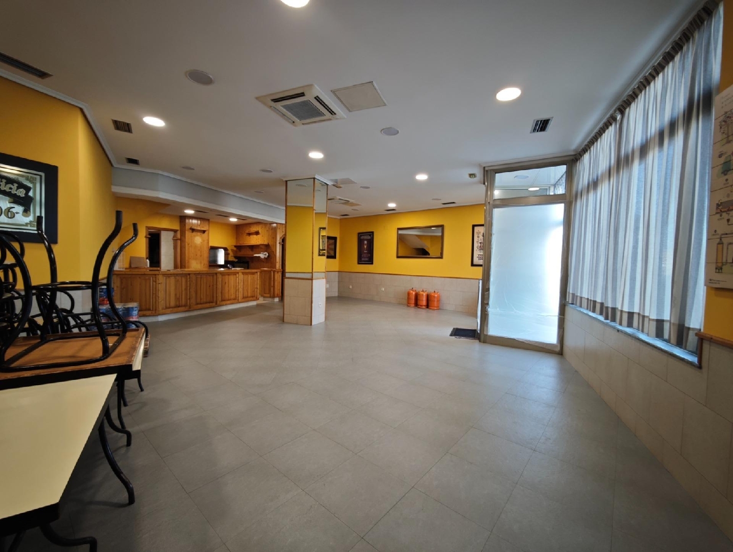  en venta local Narón Ferrol 4