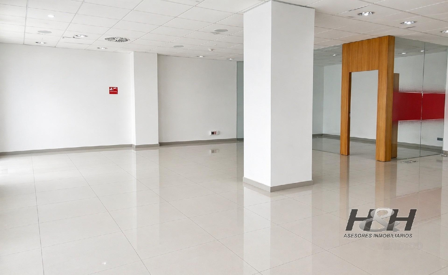  till salu lokal Paterna Horta Oest 4