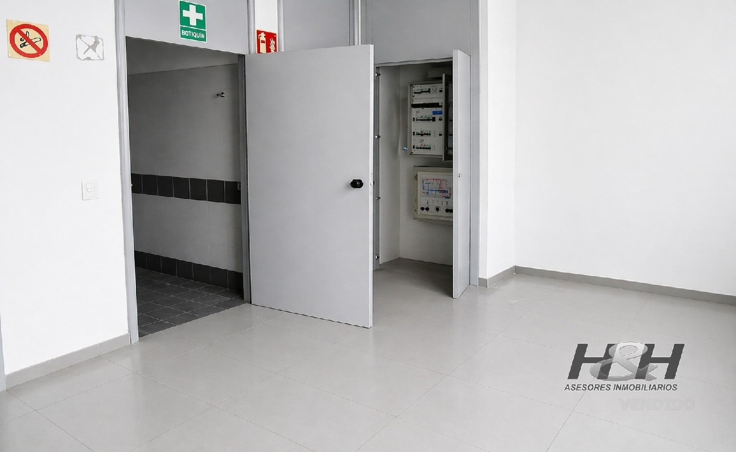  till salu lokal Paterna Horta Oest 8