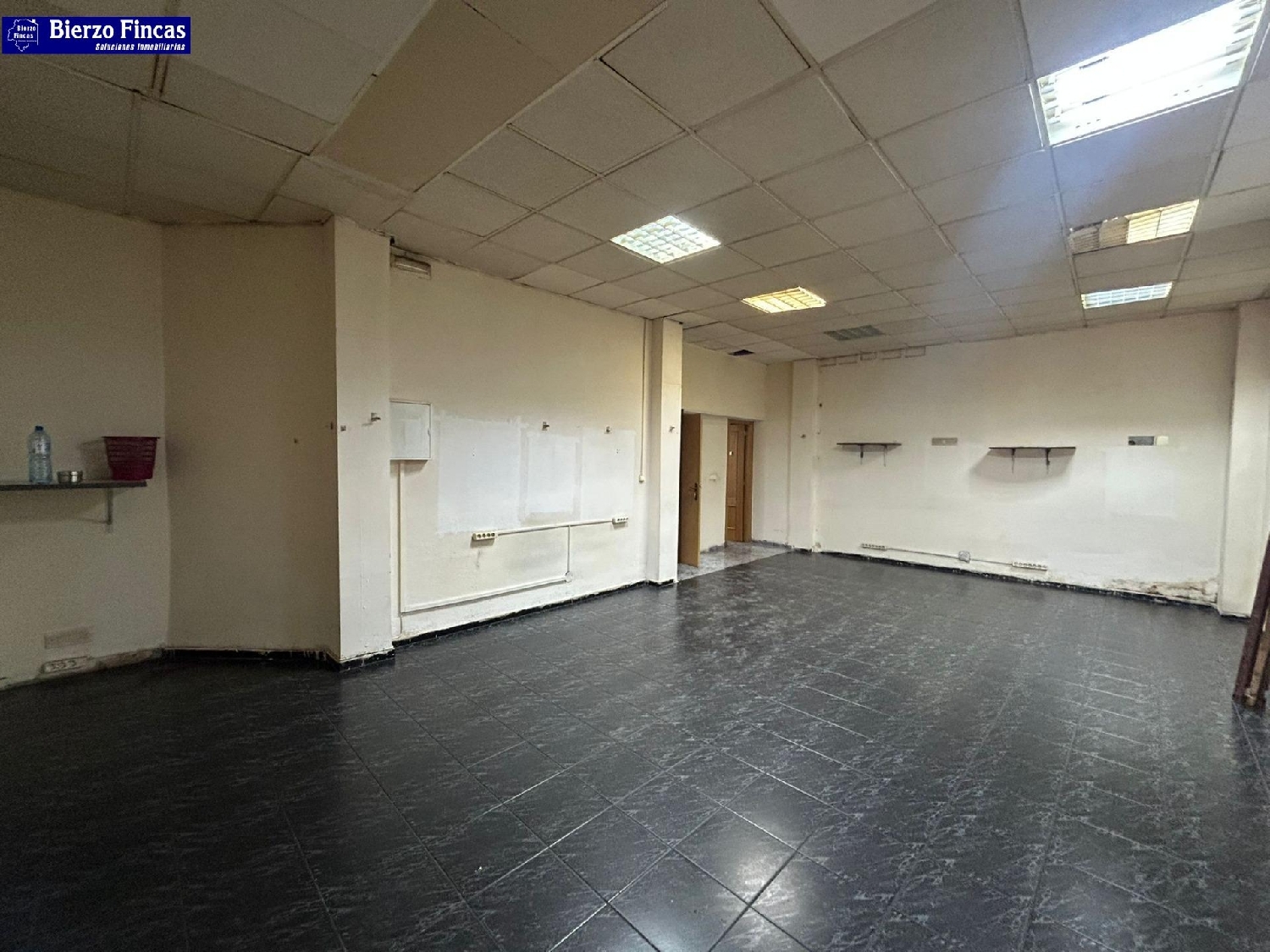 à vendre local commercial Ponferrada 24400 Bierzo (El) 1