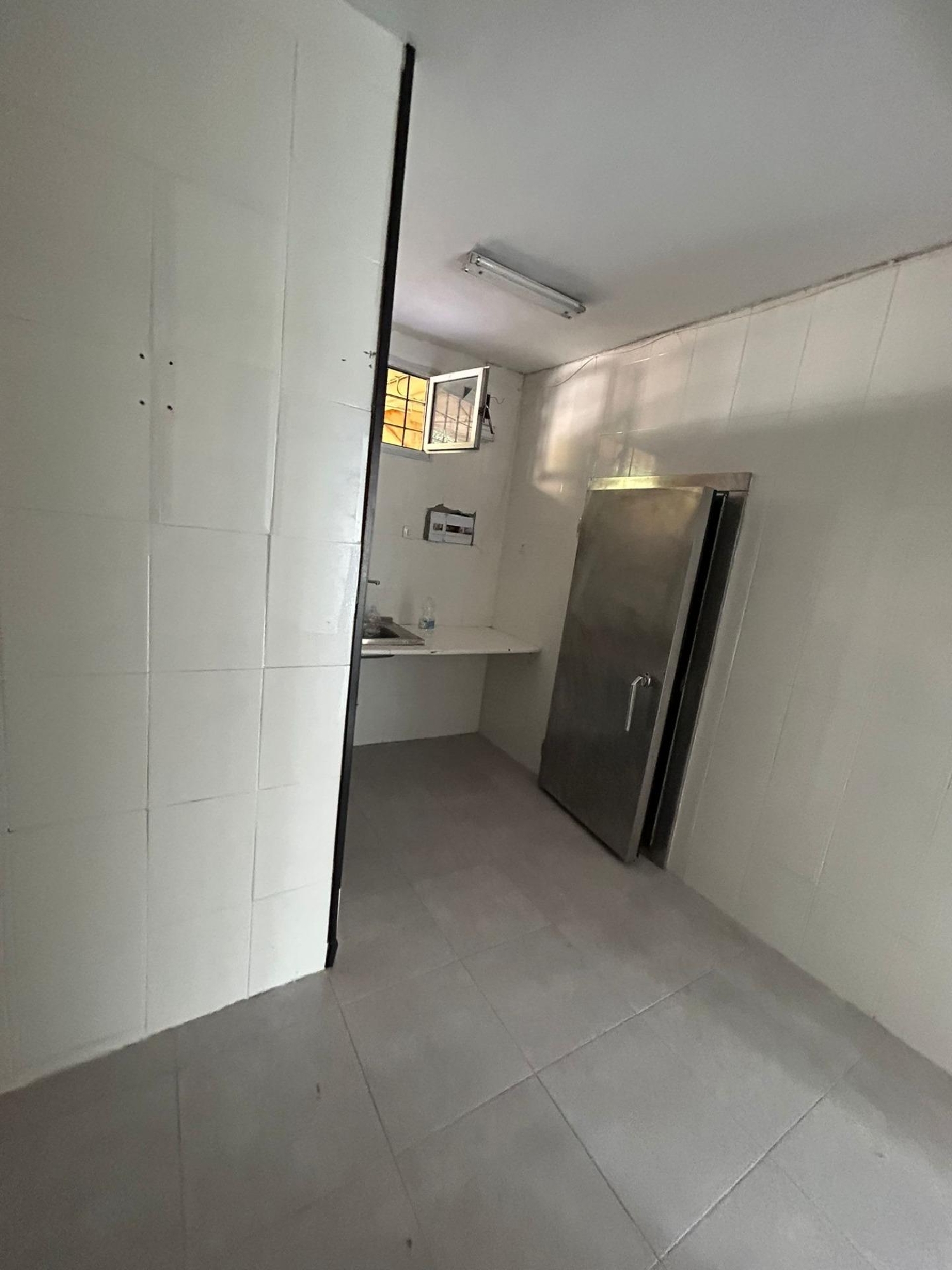  till salu lokal Sevilla La Nueva Sur 4