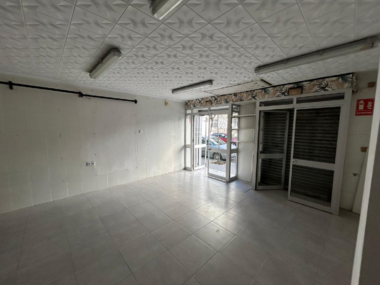  till salu lokal Sevilla La Nueva Sur 3