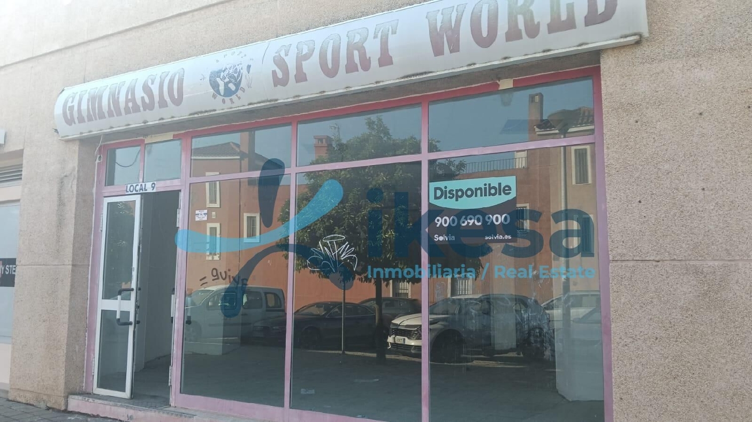  till salu lokal Sevilla La Nueva Sur 1