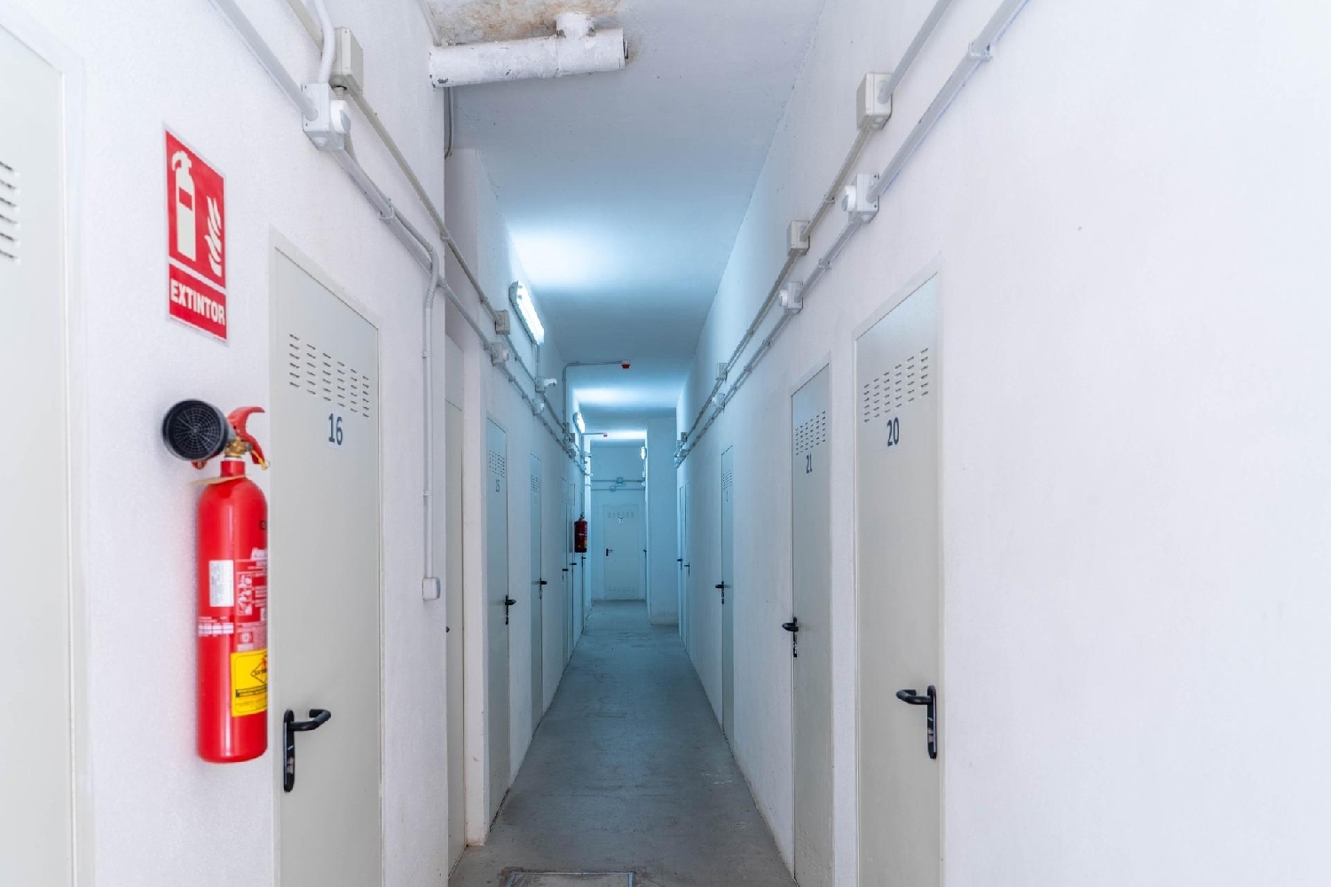 te koop bedrijfsruimte Sevilla La Nueva Sur 5