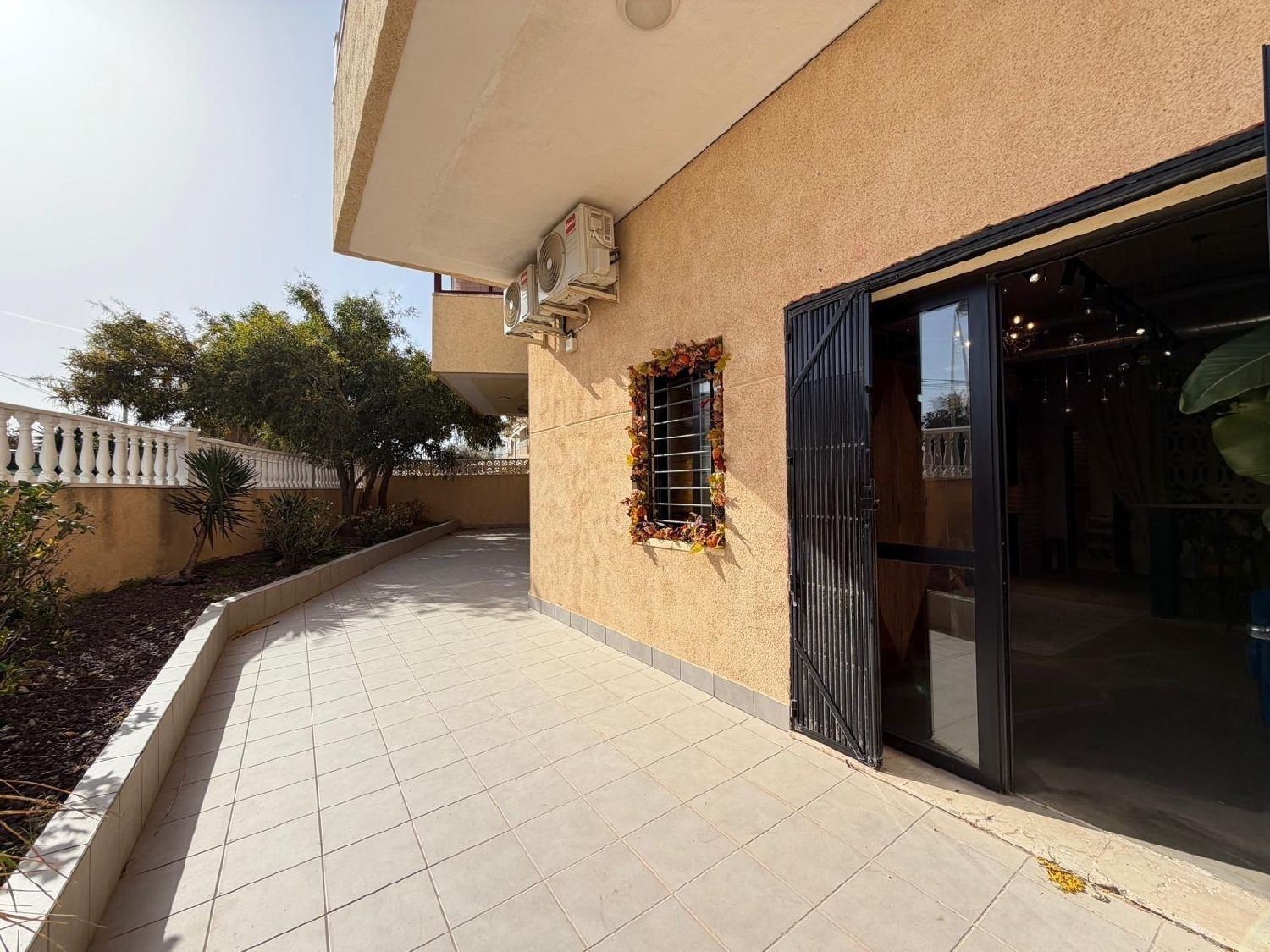  en venta local Torrevieja Baix Segura 6