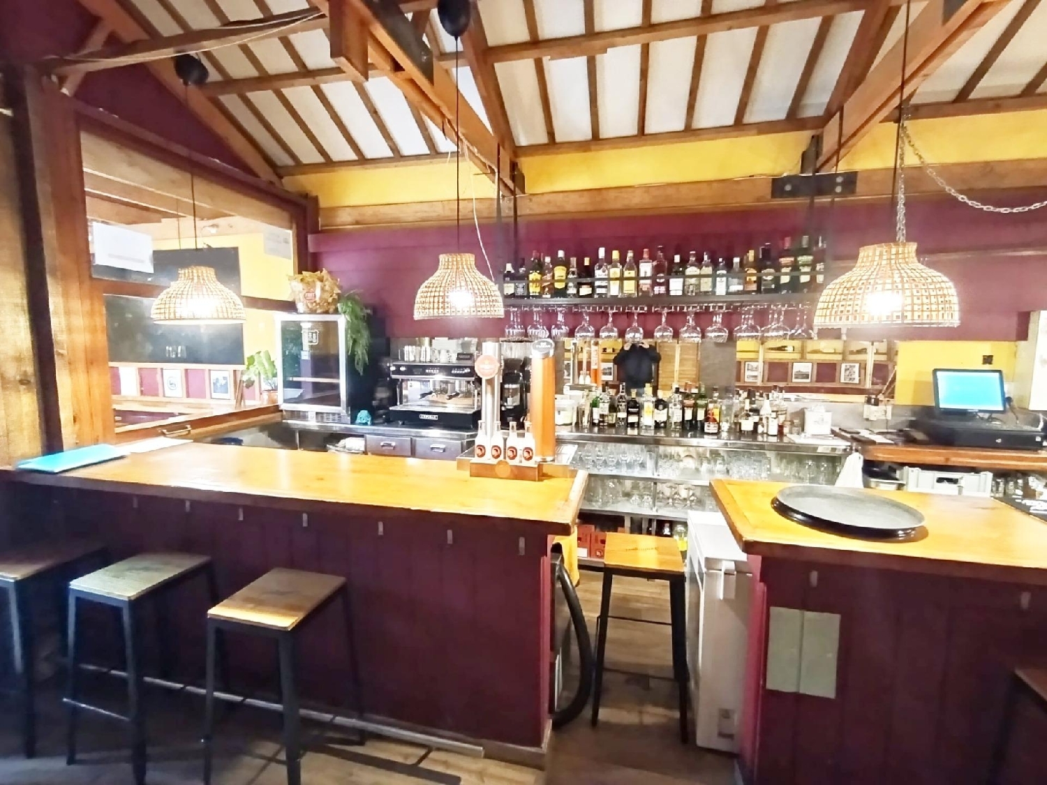  till salu lokal Valencia De Las Torres Campiña Sur 7