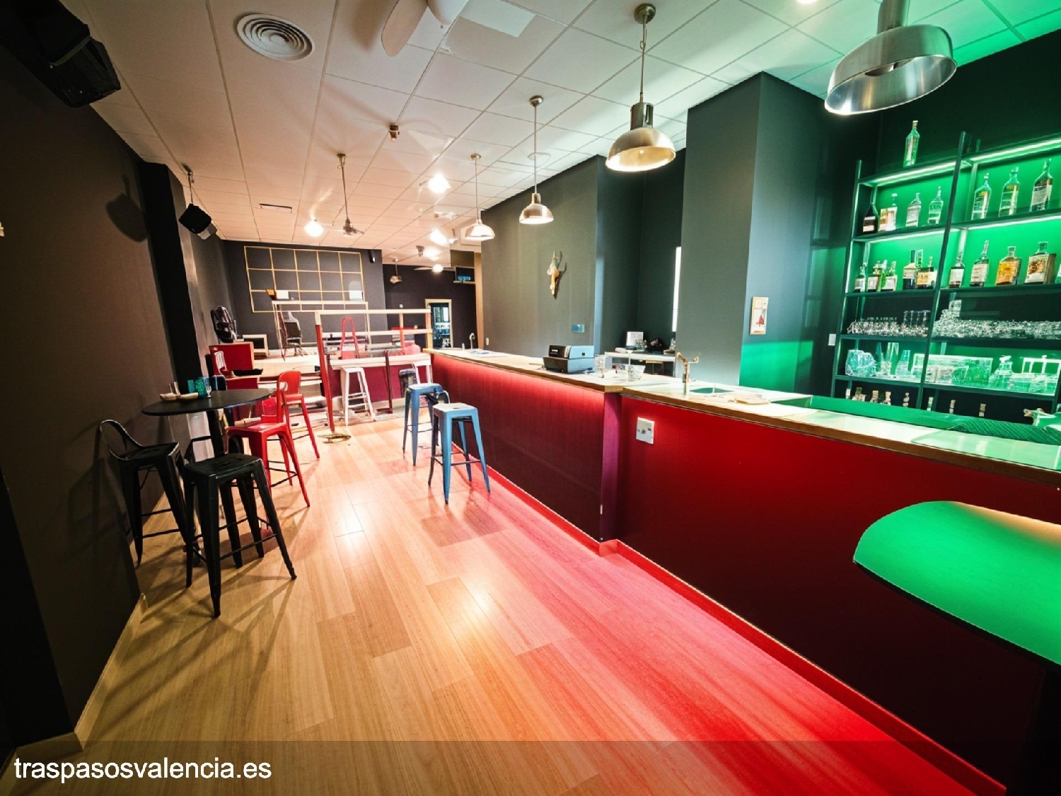  till salu lokal Valencia De Las Torres Campiña Sur 7