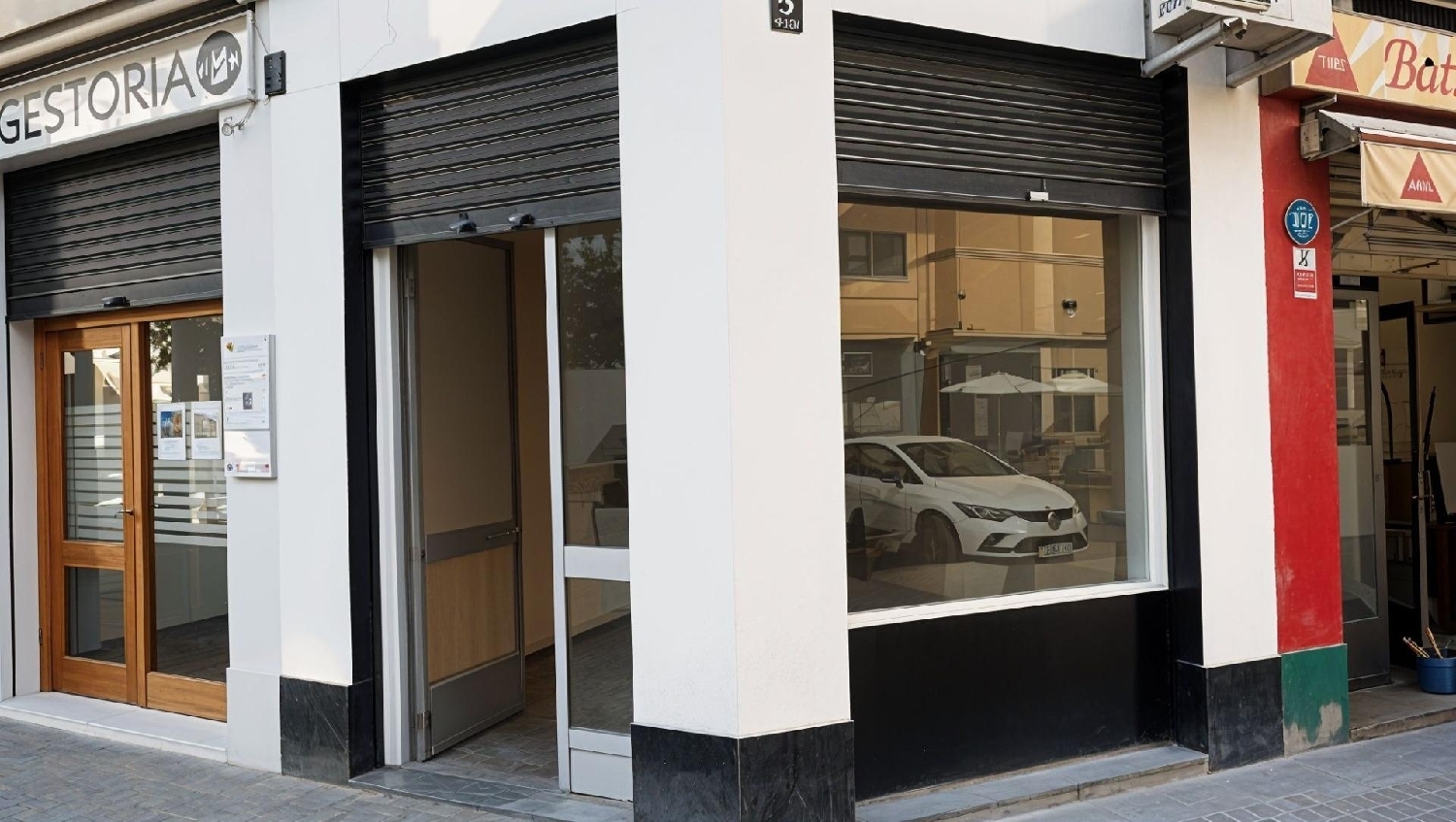  till salu lokal Valencia De Las Torres Campiña Sur 1