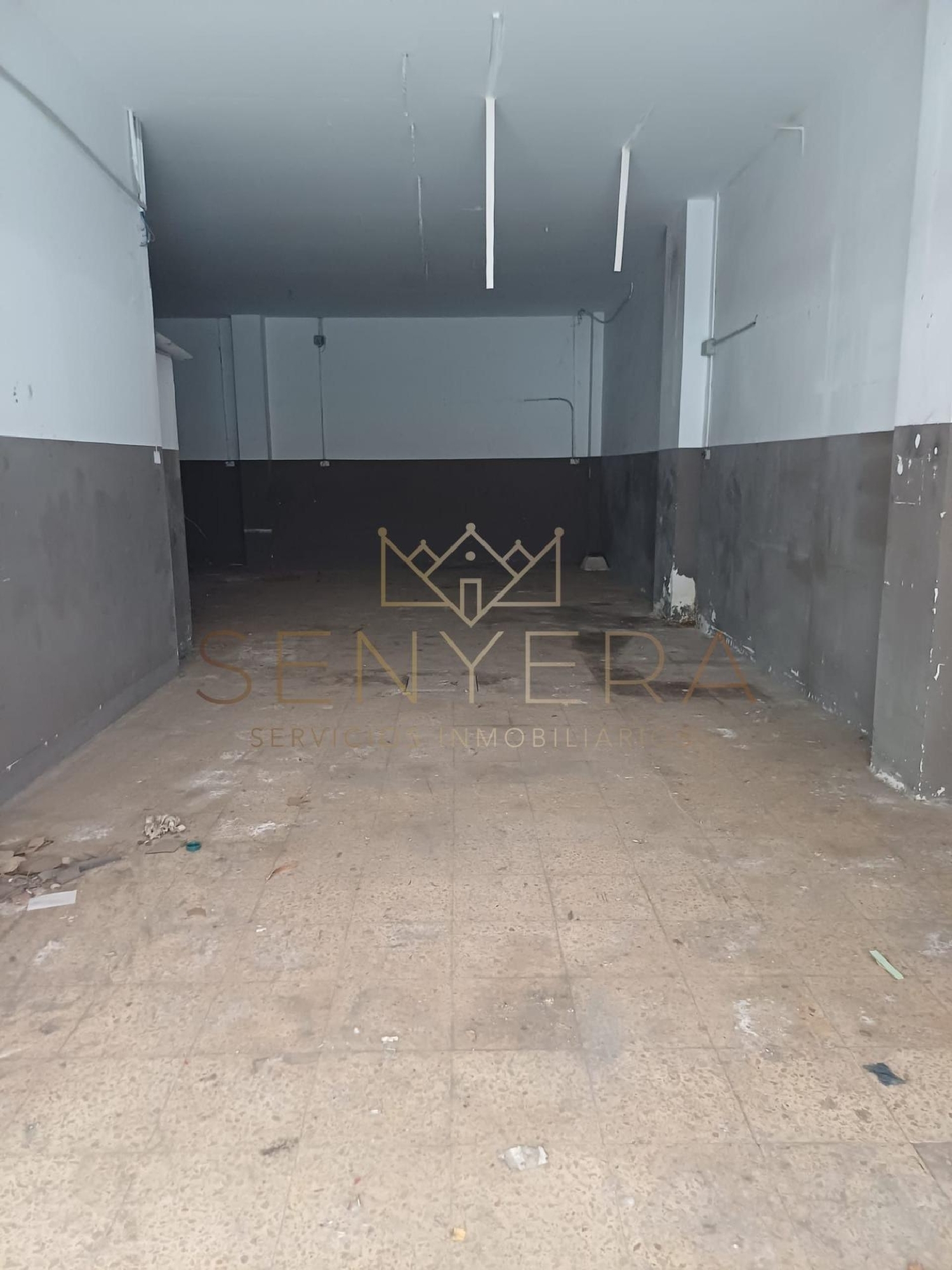  till salu lokal Valencia De Las Torres Campiña Sur 3