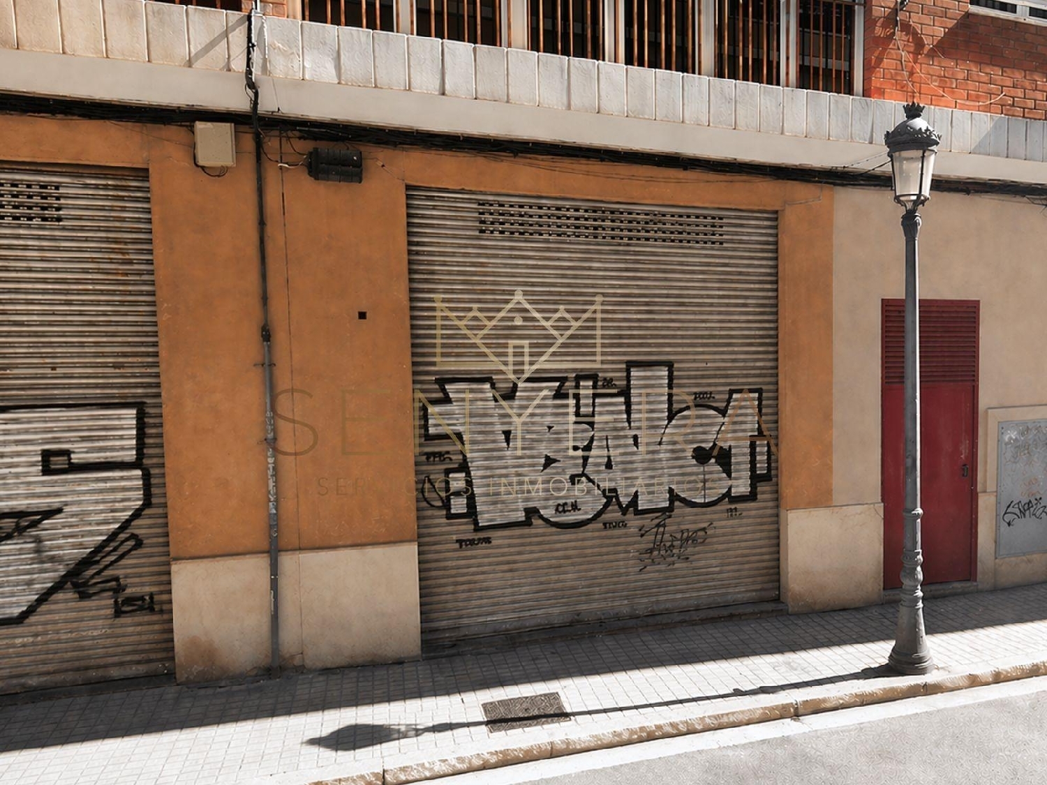  till salu lokal Valencia De Las Torres Campiña Sur 1