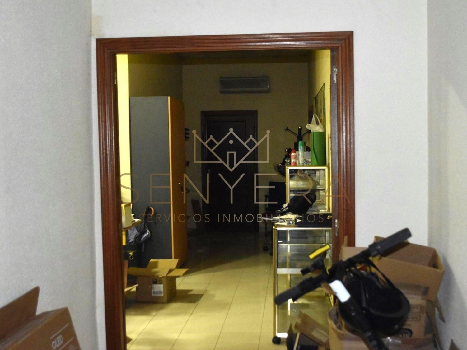  till salu lokal Valencia De Las Torres Campiña Sur 3