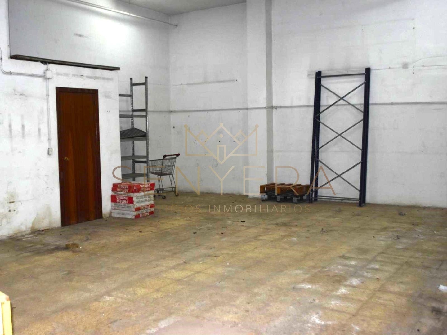  till salu lokal Valencia De Las Torres Campiña Sur 2