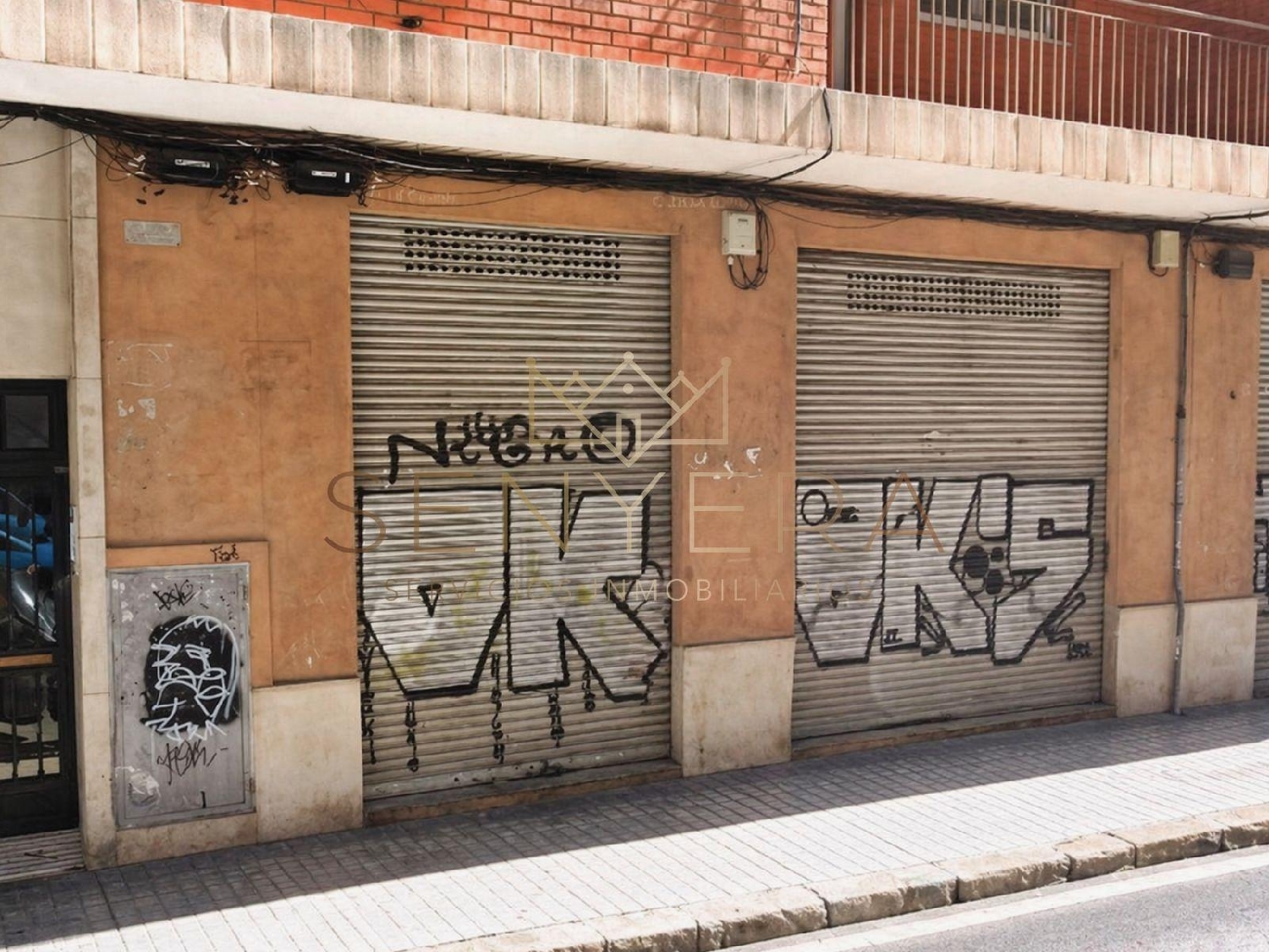  till salu lokal Valencia De Las Torres Campiña Sur 1