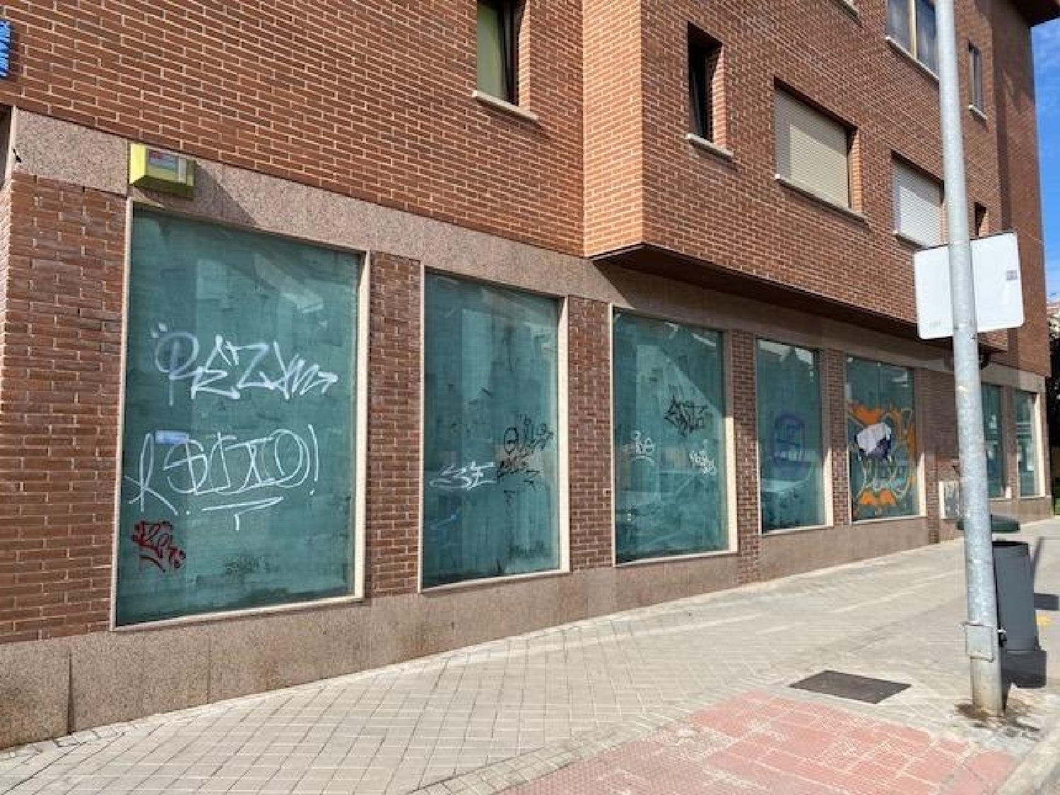  à vendre local commercial Valverde De Leganés Olienza 1