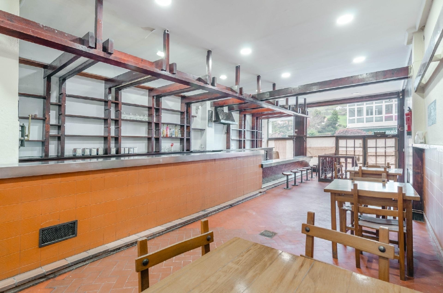  for sale commercial premise Villaviciosa Gijón 2