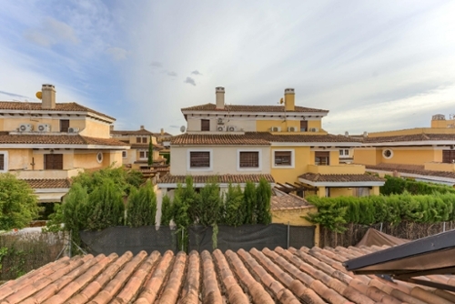 Espartinas Metropolitana De Sevilla Doppelhaushälfte Bild 6376782