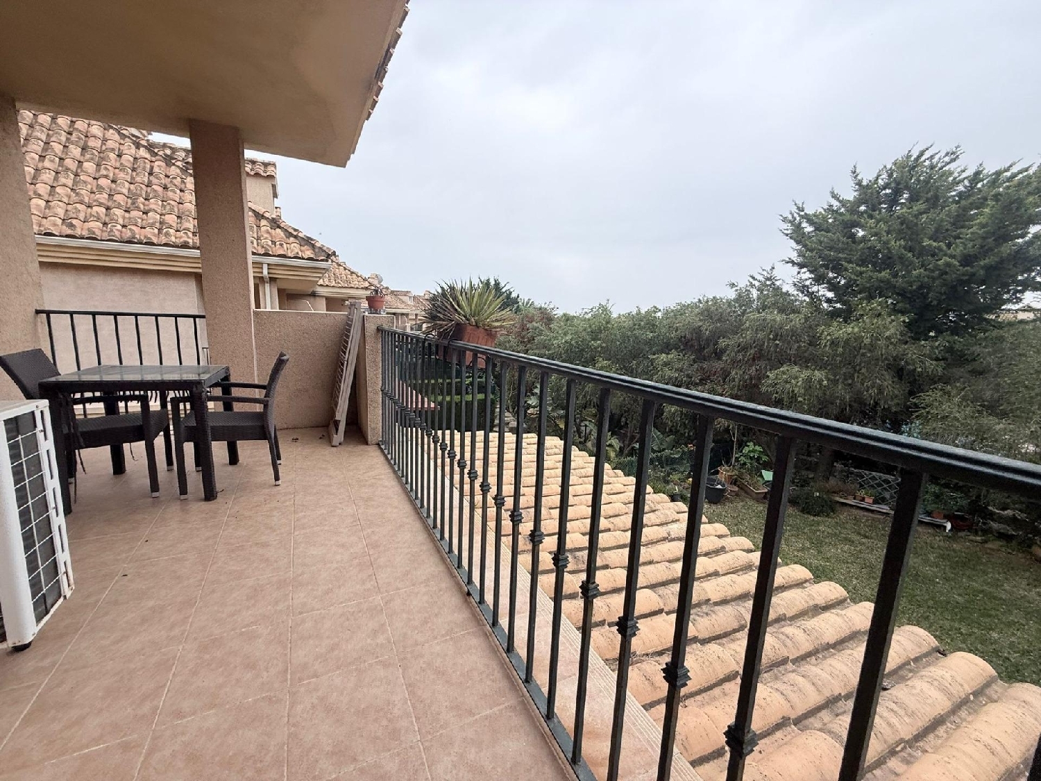  te koop twee-onder-een-kapwoning La Linea De La Concepcion Campo De Gibraltar 2