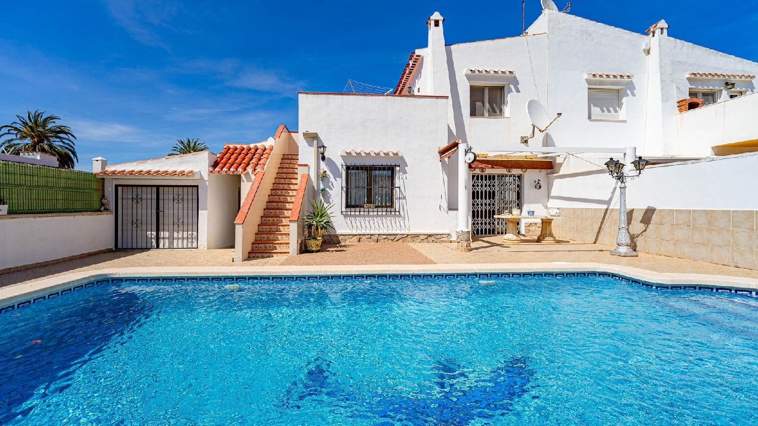  te koop twee-onder-een-kapwoning Torrevieja Baix Segura 3