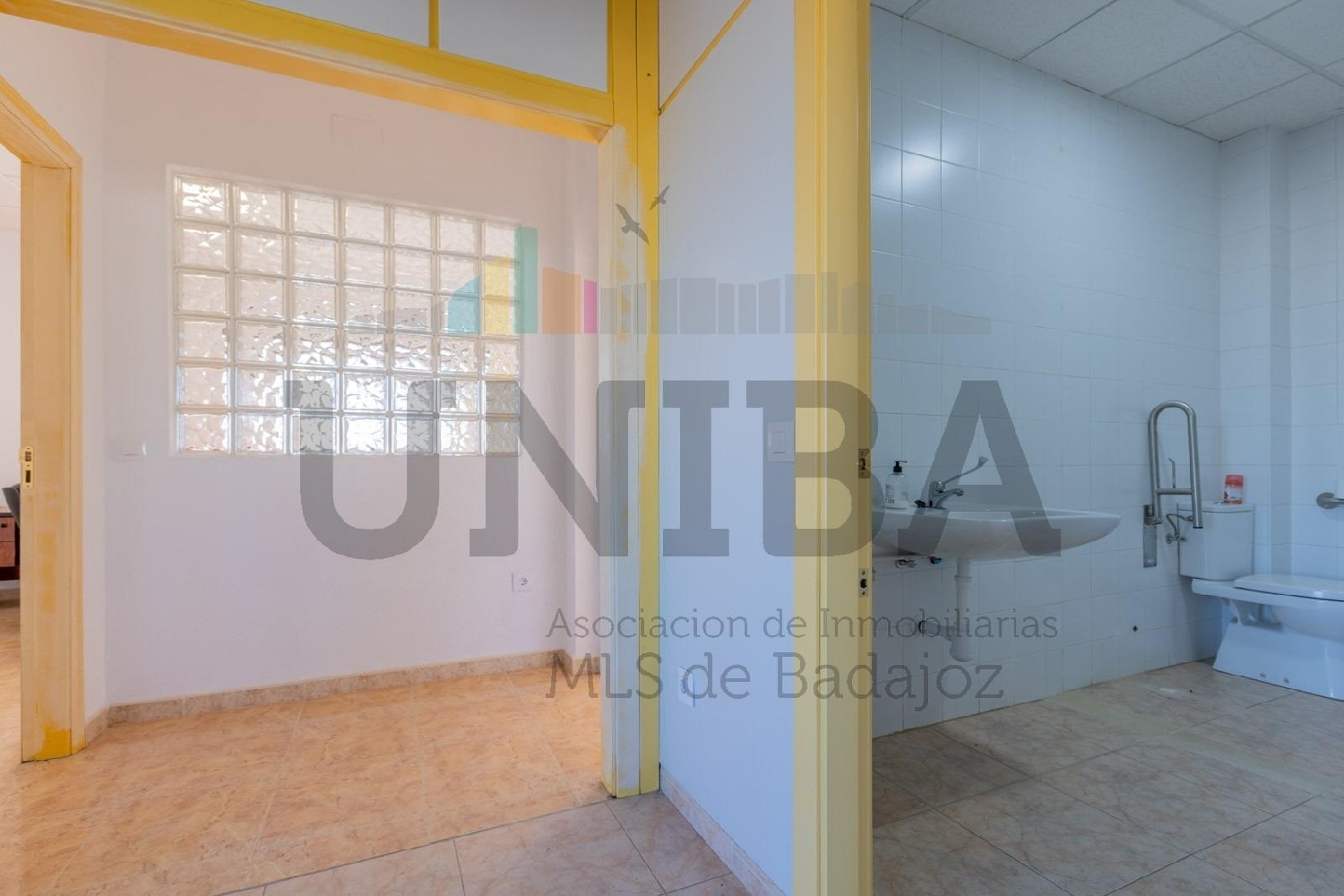  till salu butik La Garrovilla Merida 8