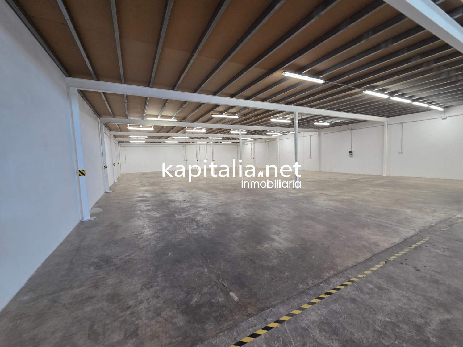 for sale shop Ontinyent Vall D'albaida 5