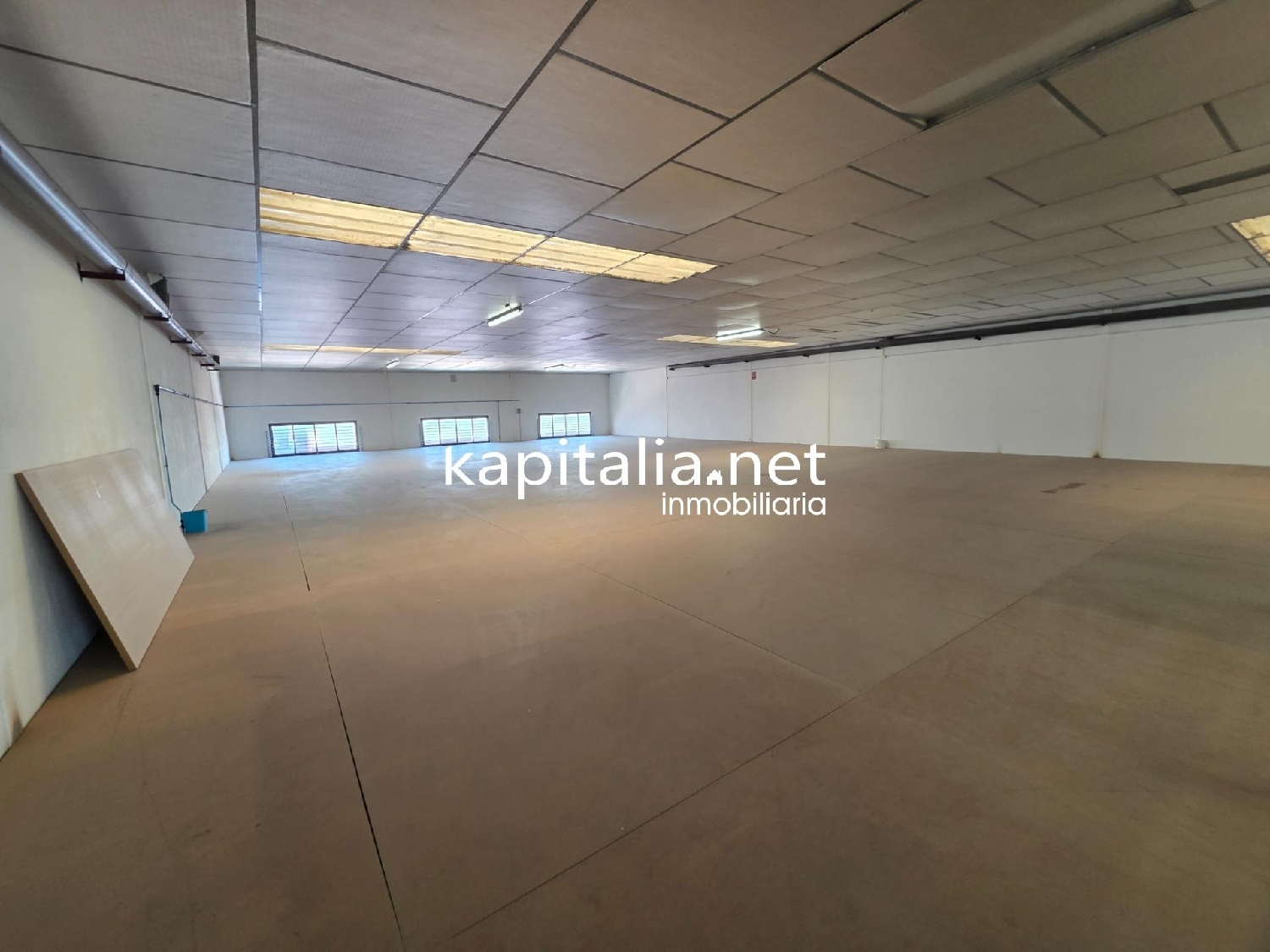for sale shop Ontinyent Vall D'albaida 7