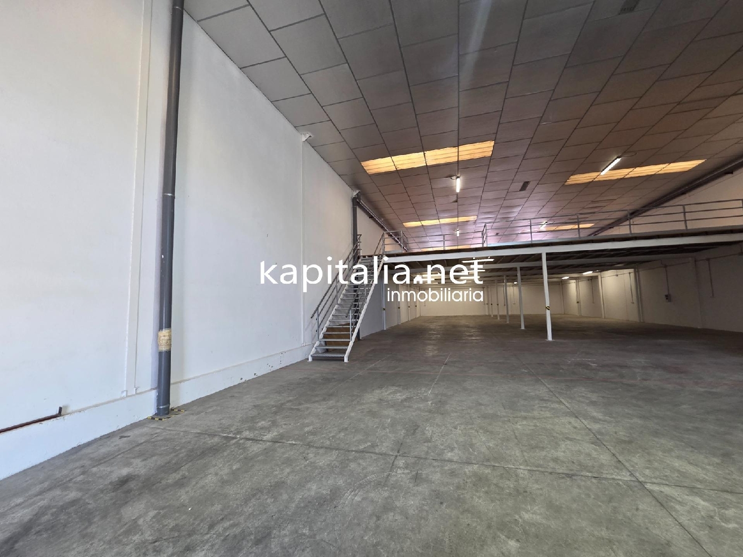 for sale shop Ontinyent Vall D'albaida 2