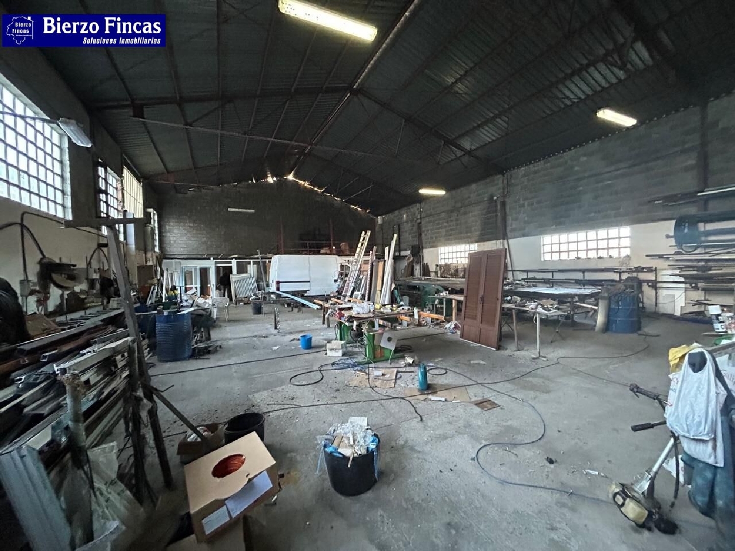  kaufen Laden Ponferrada 24400 Bierzo (El) 5