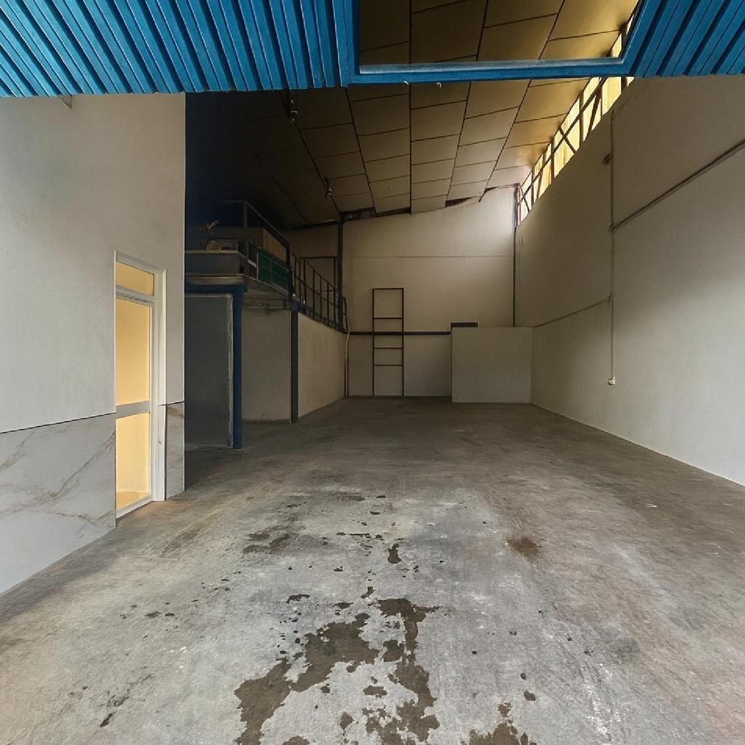  for sale shop Villafranca De Córdoba Alto Guadalquivir 2