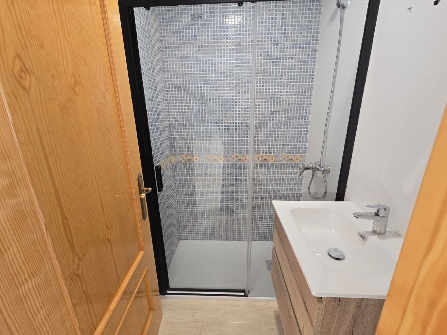 till salu radhus Salinas Alt Vinalopó 23